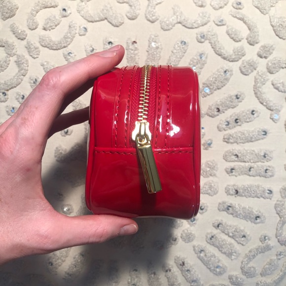 Tory Burch Makeup Bag - Picture 6 of 8